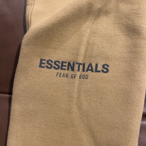Essentials FOG Joggers - Picture 2 of 4
